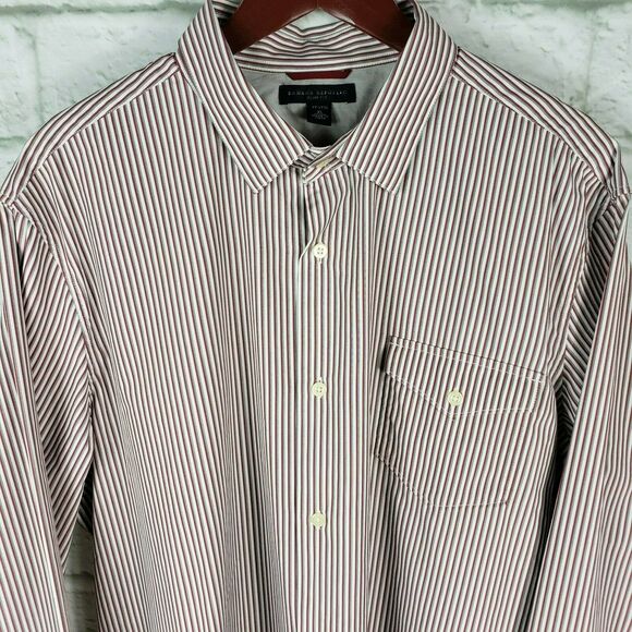 Banana Republic MensButton Down Shirt Slim Fit Red Multi Striped L/S XL 17-17.5 - Picture 2 of 9